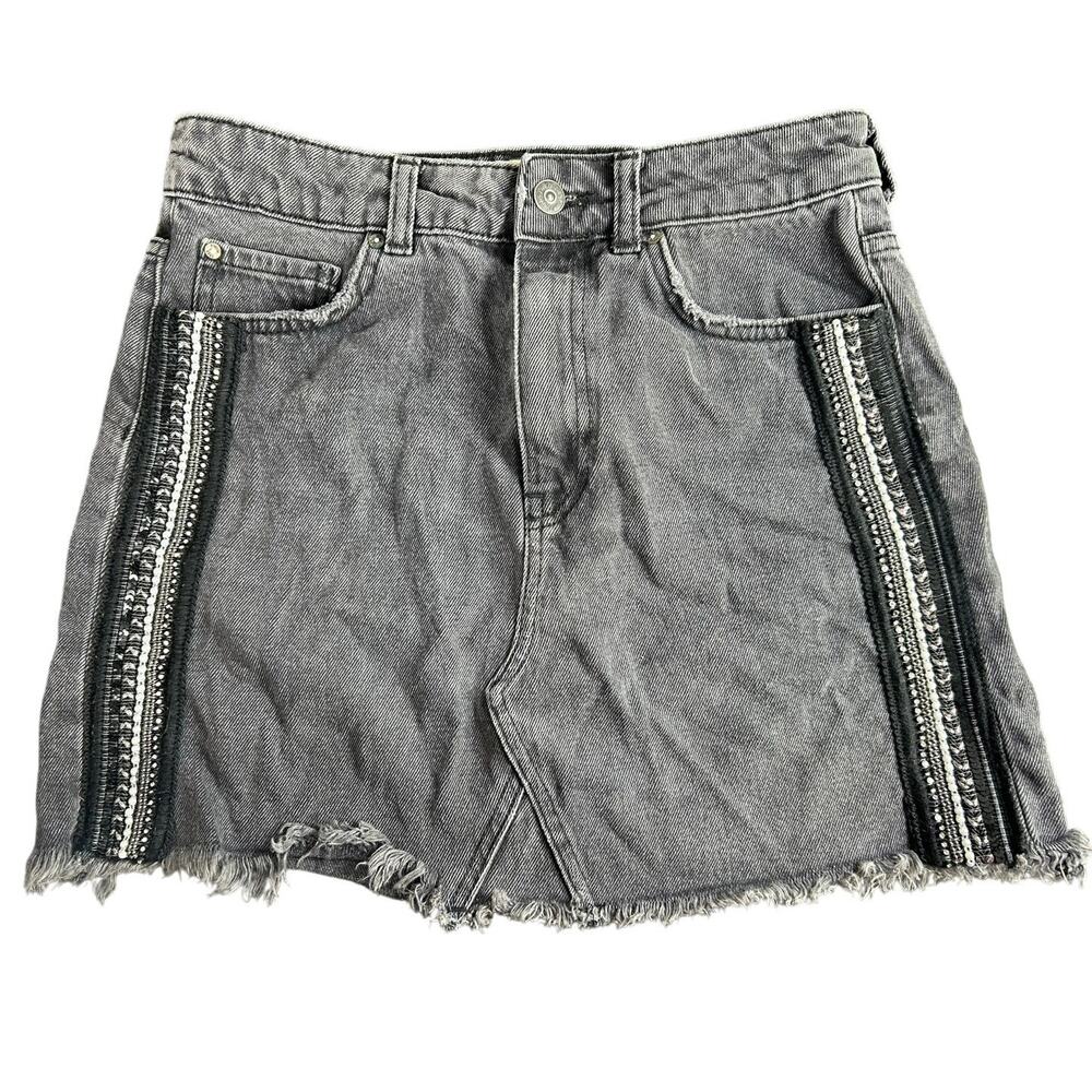 Free People mini denim Jean skirt - Sz 4ablack, side bling, pockets, Y2K styled